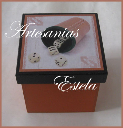 Cajas Artesanales Para Bombones - Decoradas Con Láminas Personalizadas