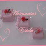 Cajas Artesanales Para Bombones Decoradas Con Flores De Porcelana