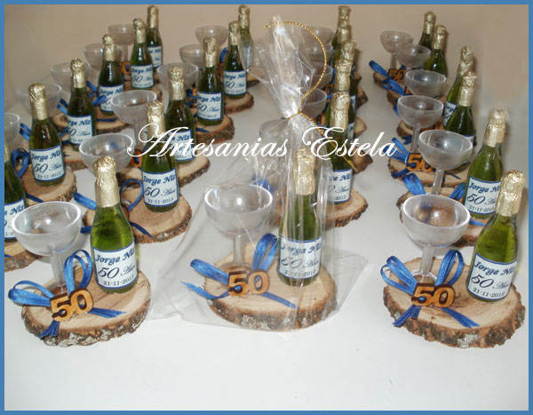 Souvenirs 50 Años - Botellitas De champagne Personalizadas