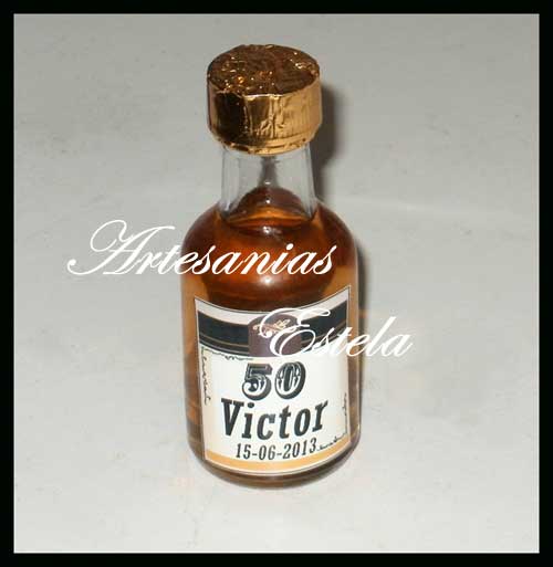 Souvenirs Botellitas De Whisky Personalizadas