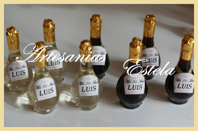 Souvenir Botellitas De Vino Personalizadas