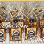 Souvenirs Botellitas De Whisky Personalizadas