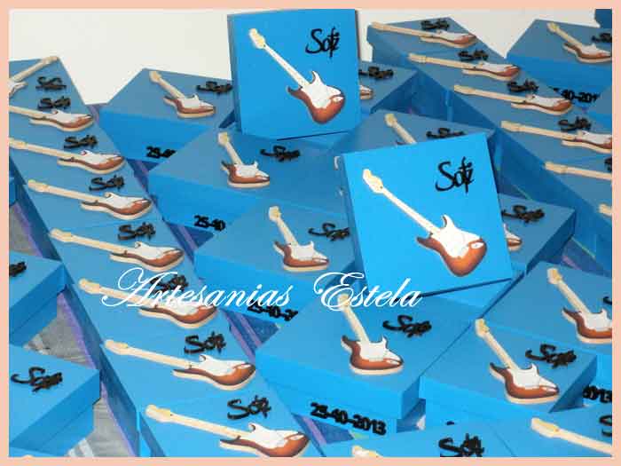 Souvenirs 15 Años - Cajas Personalizadas