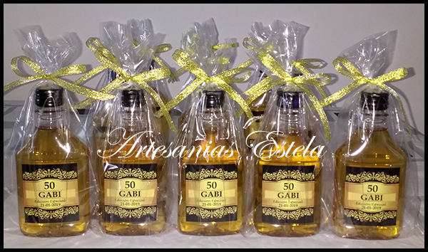 Souvenir Petacas De Whisky Personalizadas