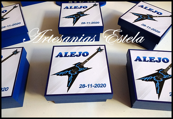 Cajas Para Souvenir Con Guitarra Eléctrica