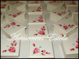 Souvenir-Cajitas-con-Flores-Pintadas-6