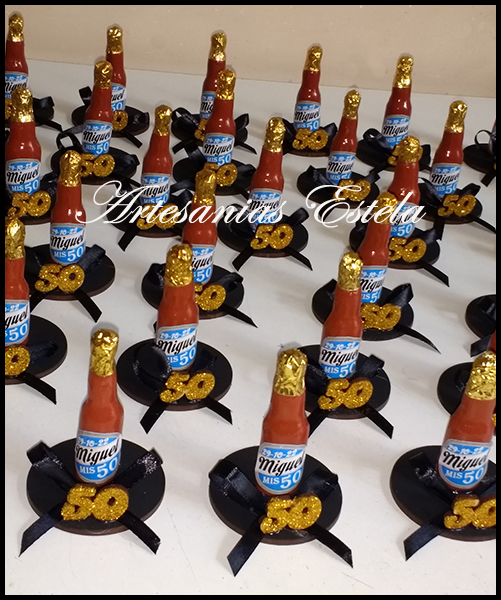 Souvenirs-50-Años-Mini-Botellitas