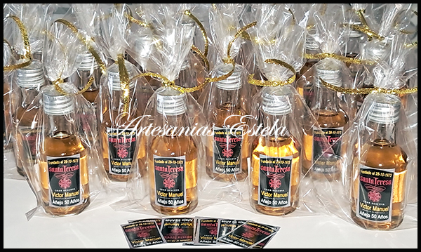 Souvenir-Mini-Botellitas-Personalizadas