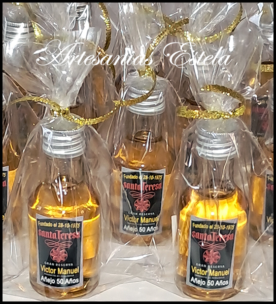 Souvenir-Mini-Botellitas-Personalizadas-Bebidas