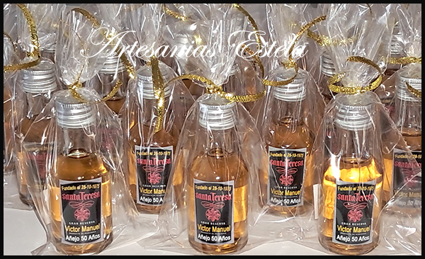 Souvenir-Mini-Botellitas-Personalizadas-Bebidas
